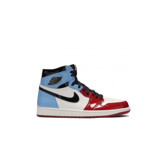 jordan bleu blanc rouge